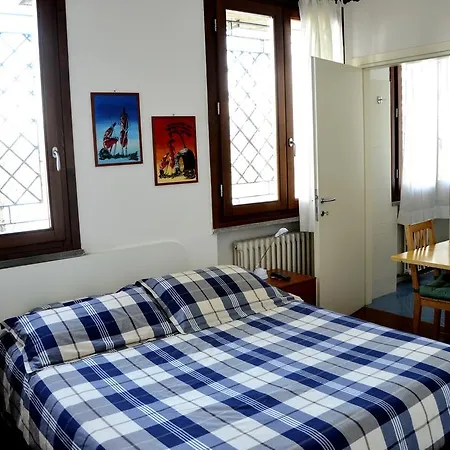 Tana Della Volpe Bed & Breakfast
