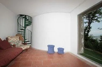 Bed and breakfast Tana Della Volpe 2*